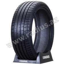 Pilot Sport 5 225/40 R19